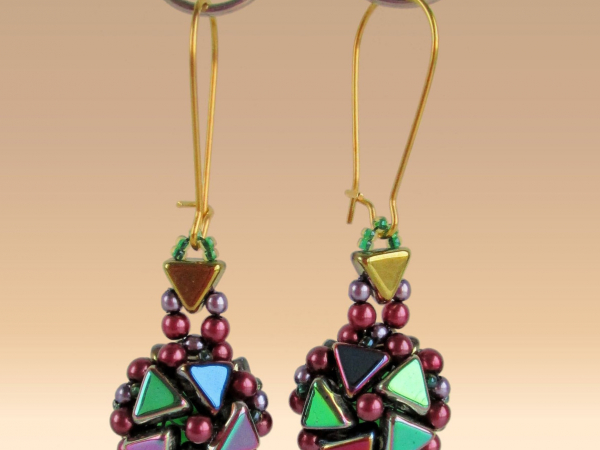 Reverse side of the earrings