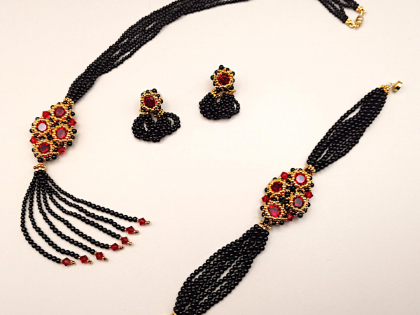 Teyema Jewelry set onyx gold and ruby red