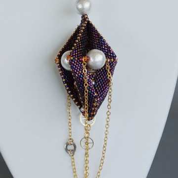 Image of the Paradox Pendulum with the Amphorette inside