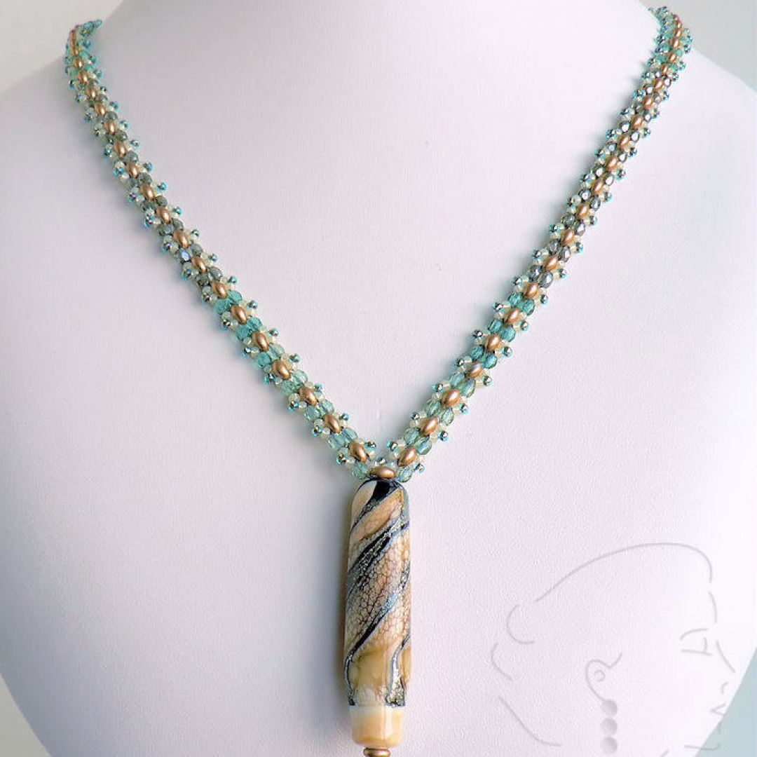 Butterfly Rope Matinée Necklace - Tutorial