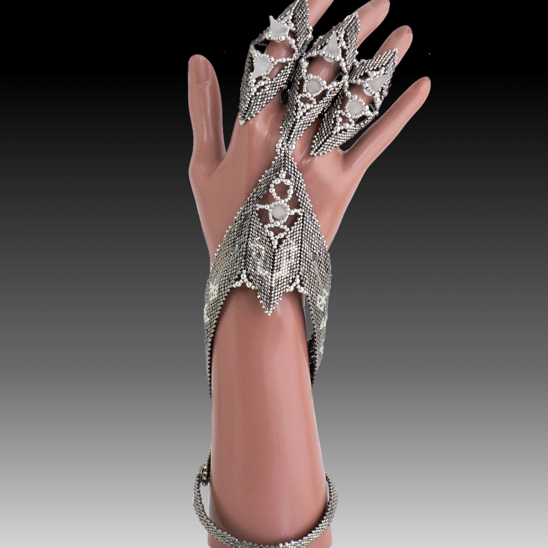 Ice and Iron Gauntlet of Skadi - top view